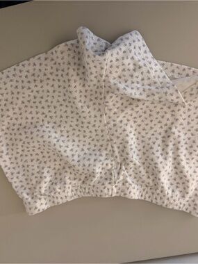 Brandy Melville White Cropped Pajama Top with Lilac Floral Print